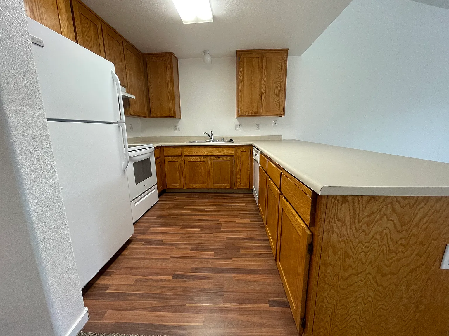 2 bed, 900 sqft, $2,295 — Photo 1