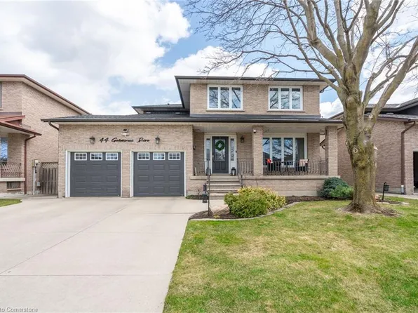 44 Goldcrest Dr, Hamilton, ON L8G 4T6