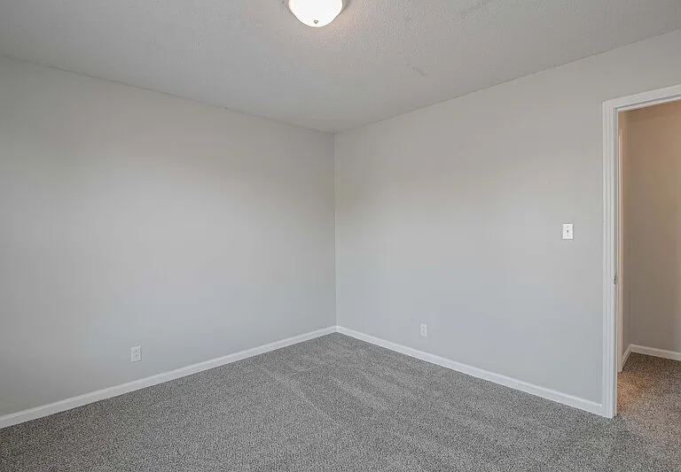 809B Golfview Pl — Photo 18