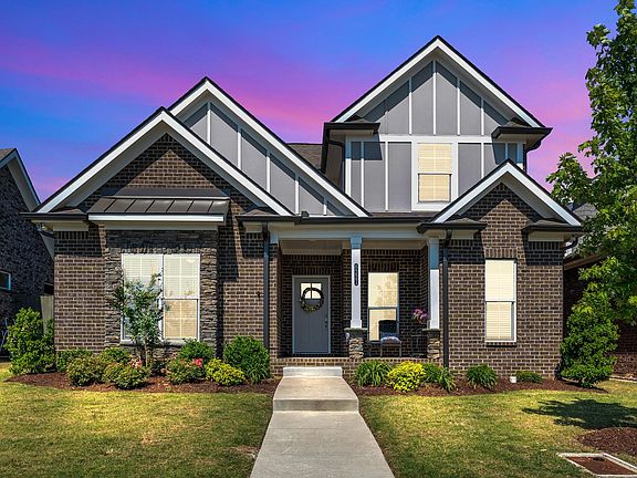 3rd image of 6221 Crawford Dr