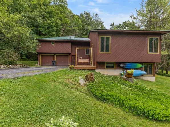 4 Forest Lane, Westford, VT 05494