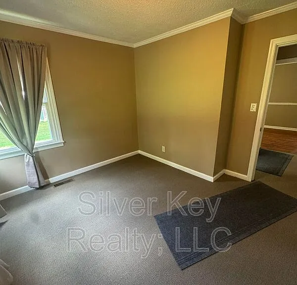 235 Rose Dr — Photo 16