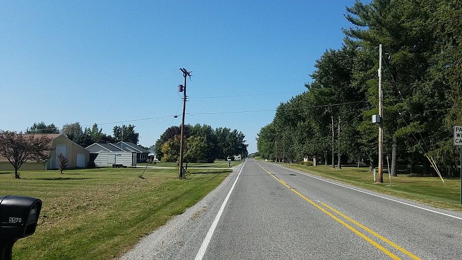 2nd image of 5575 N River Rd