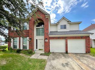 8303 Fennel Dr, Baytown, TX 77521