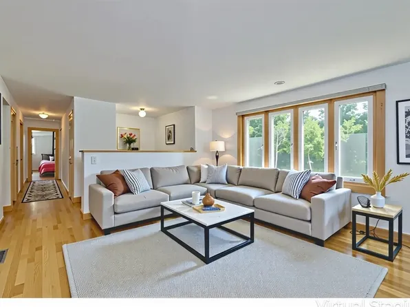 29 Keith Ter, Stoughton, MA 02072