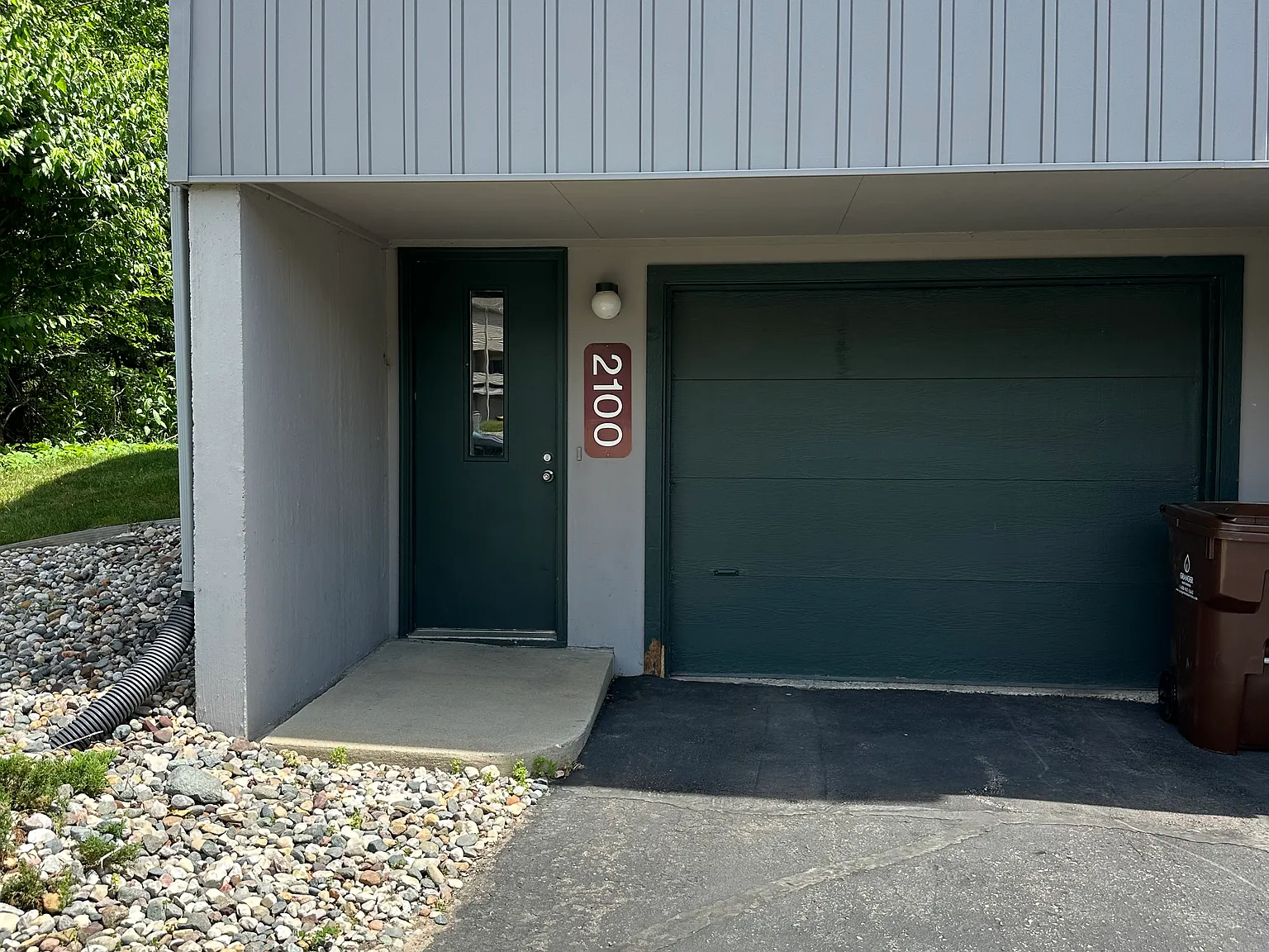 1 bed, 800 sqft, $1,465 — Photo 3