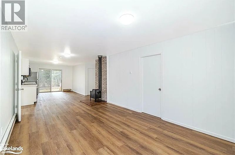 Wasaga Beach House for rent - 3 Bedrooms — photo 23