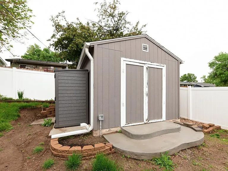 Shed in Backyard