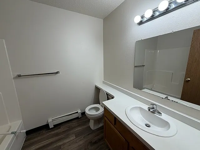 Wheatland Place Apartments — Photo 18
