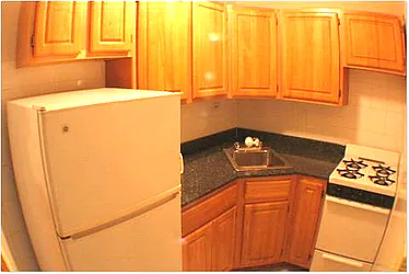 Rented by 4 Points Properties