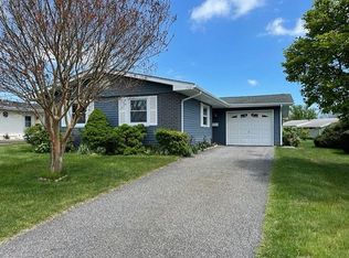 122 Blake Cir, Brick, NJ 08724