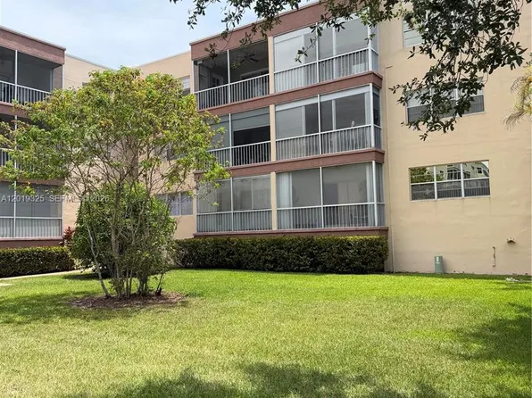 6701 Cypress Rd APT 109, Plantation, FL 33317