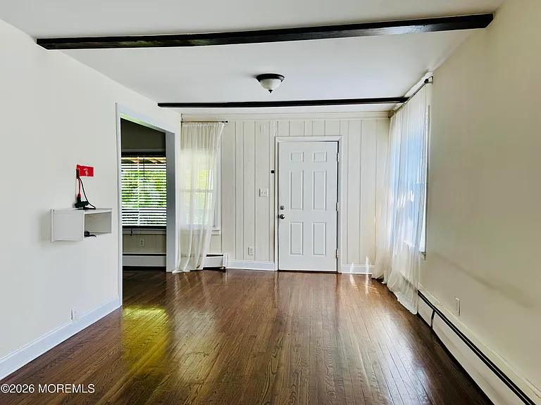 410 2nd Ave — Photo 8