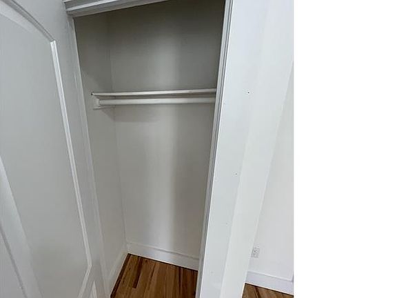 5th image of 1259 Bronx River Ave #1B
