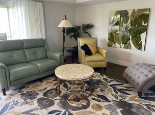 373 Palm Dr APT 2, Naples, FL 34112