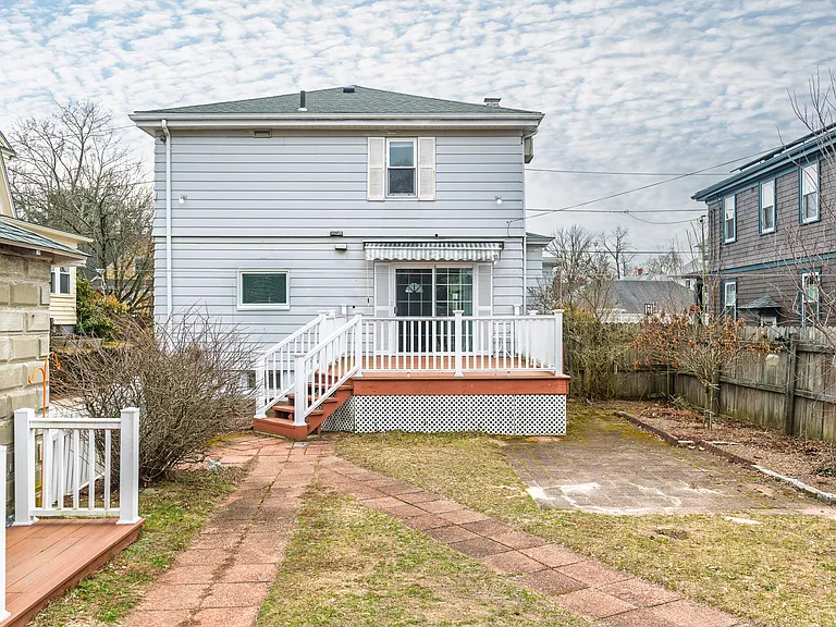 41 Berwick Ln — Photo 8