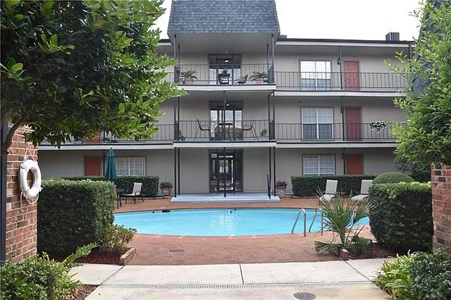 1st image of 2511 Metairie Lawn Dr #317