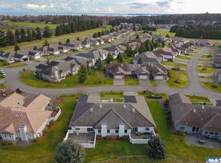 60 Cascadia Loop #B, Sequim, WA 98382