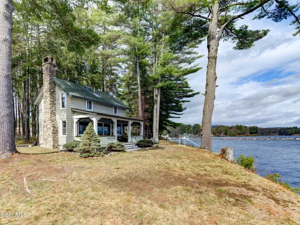 303 Houseman Street, Mayfield, NY 12117