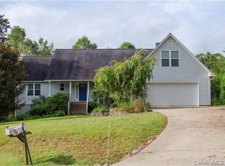 14 Kirkland Dr, Asheville, NC 28805