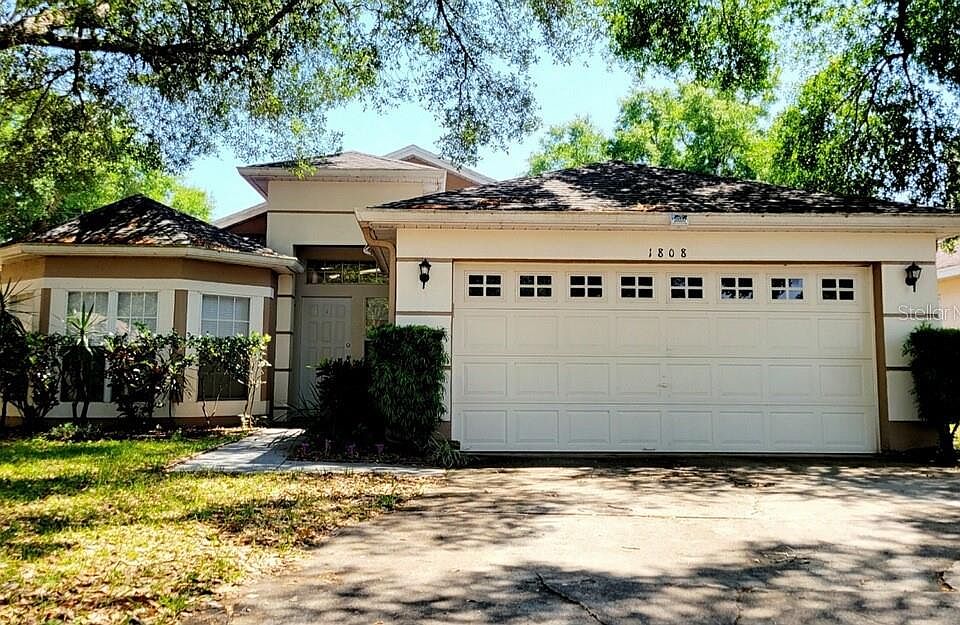 1st image of 1808 Concord Dr