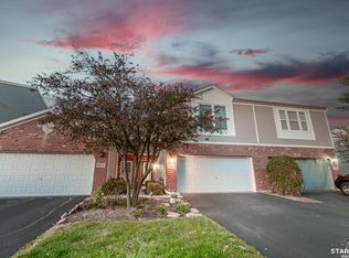 16144 Golfview Dr, Lockport, IL 60441