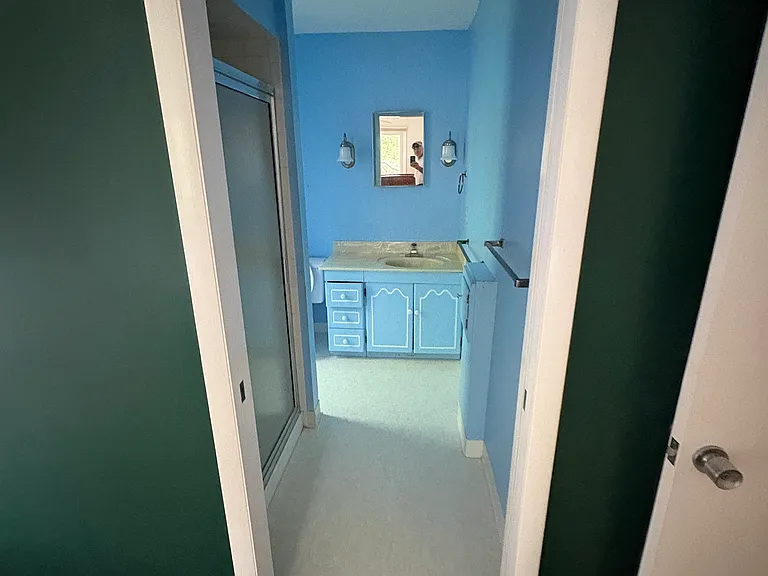 370 E Loveland Ave — Photo 6