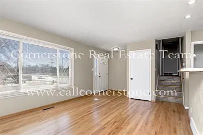 4 bed, 2.5 bath, 1807 sqft, $2,172 — Photo 3