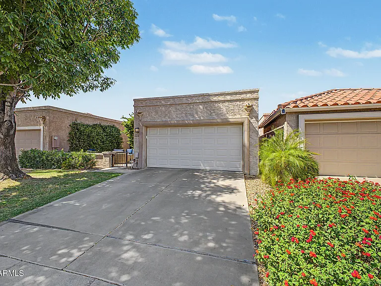 7972 E Cactus Wren Rd — Photo 29