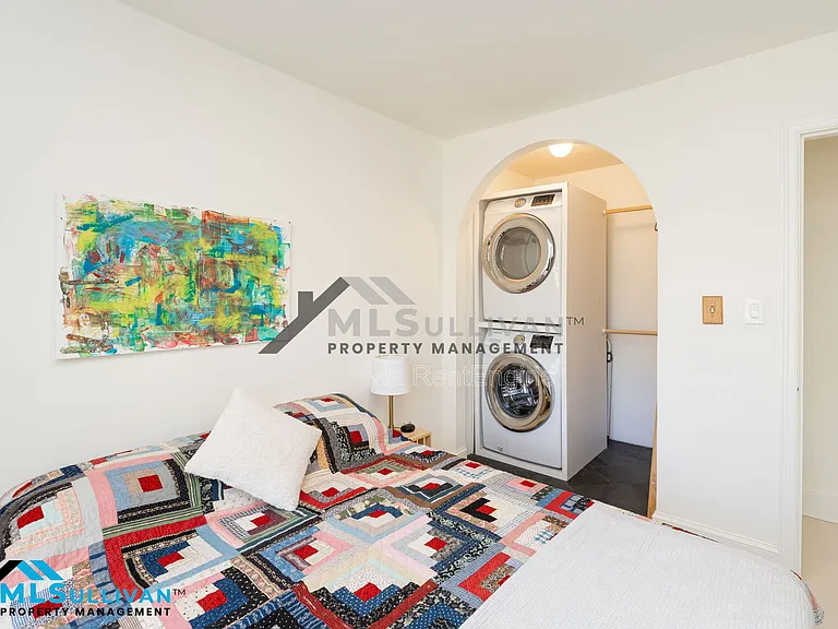1803 Hillcrest Dr — Photo 15