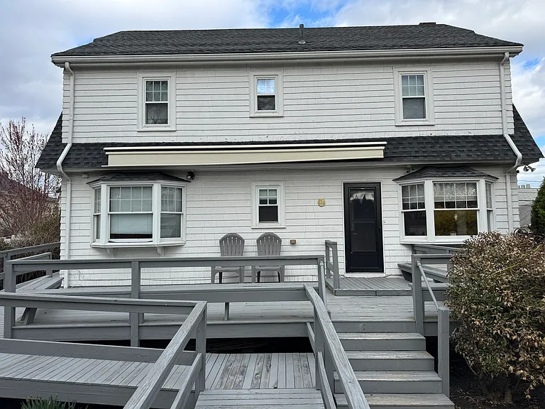 22 Prentiss St — Photo 13
