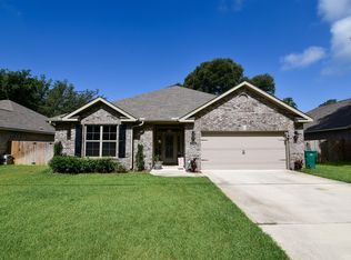 1552 Hickory St, Niceville, FL 32578