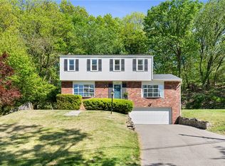 3330 Forest Rd, Bethel Park, PA 15102