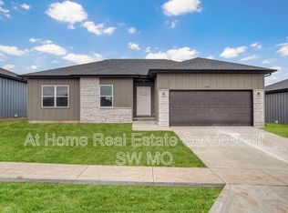 4901 W Minota St, Springfield, MO 65802