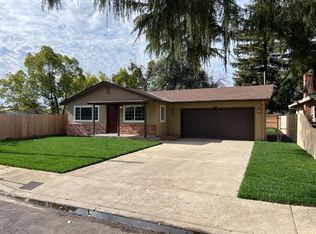 350 Pedersen Rd, Oakdale, CA 95361