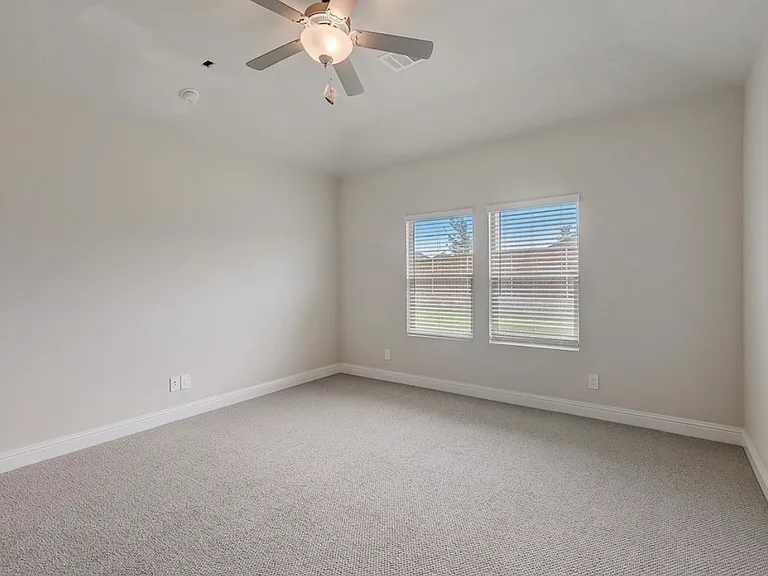 410 Stagg St — Photo 12