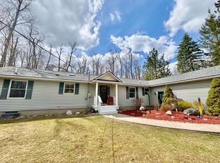 5817 Hillside Dr, Lewiston, MI 49756