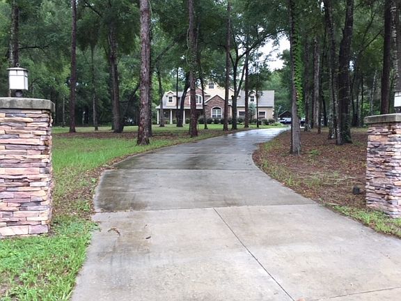 2nd image of 39726 Woodgate Ln