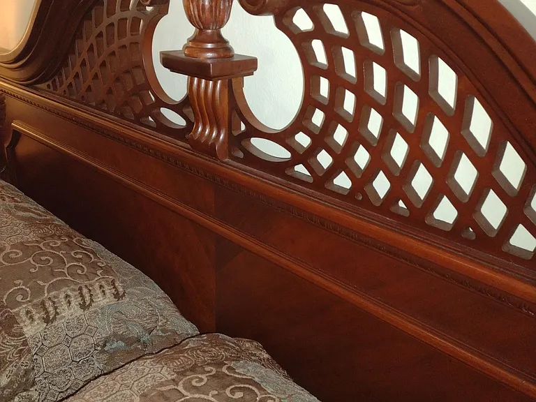 Master Furniture, Headboard