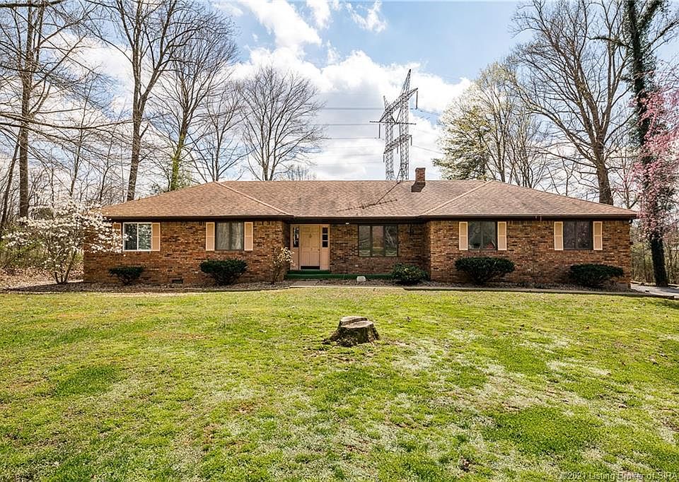1st image of 3420 Whispering Woods Dr NE