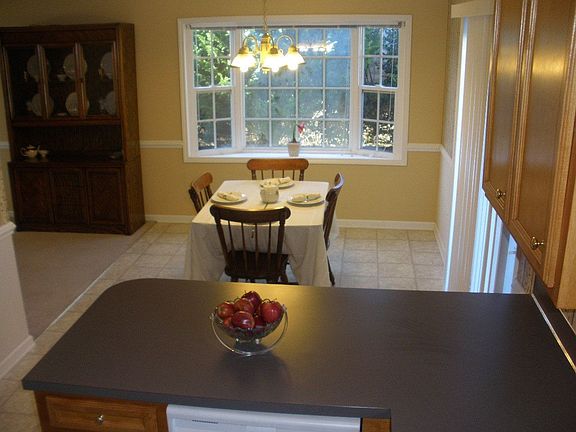 End units provides lots of light with the kitchen's bay window