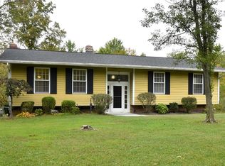 9748 Mulberry Rd, Chardon, OH 44024