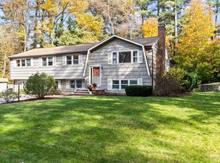 20 Old Coach Rd, Norfolk, MA 02056