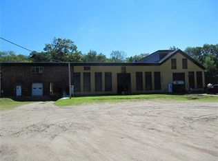 49 Mechanic St, Hope Valley, RI 02832