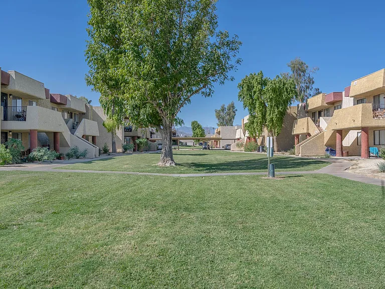 Monte Azul Apartments — Photo 15