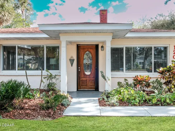 1207 Magnolia St, New Smyrna Beach, FL 32168