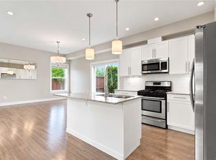 1515 Keating Cross Rd #18, Central Saanich, BC V8M1W9