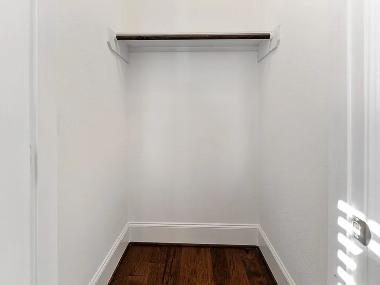 2720 Church Wood Dr — Photo 5