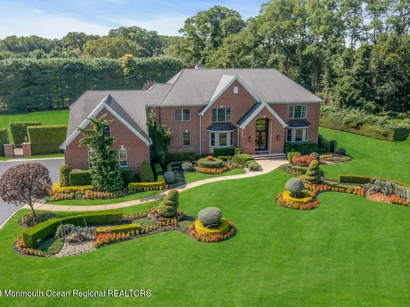 9 Boxwood Terrace, Holmdel, NJ 07733