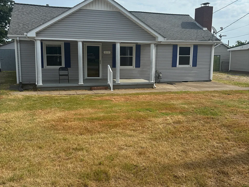 111 S Legion Cir